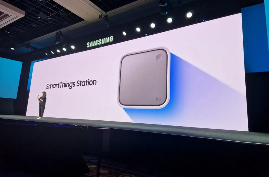 سامسونگ از SmartThings Station رونمایی کرد؛ هاب هوشمند با قابلیت شارژر بیسیم