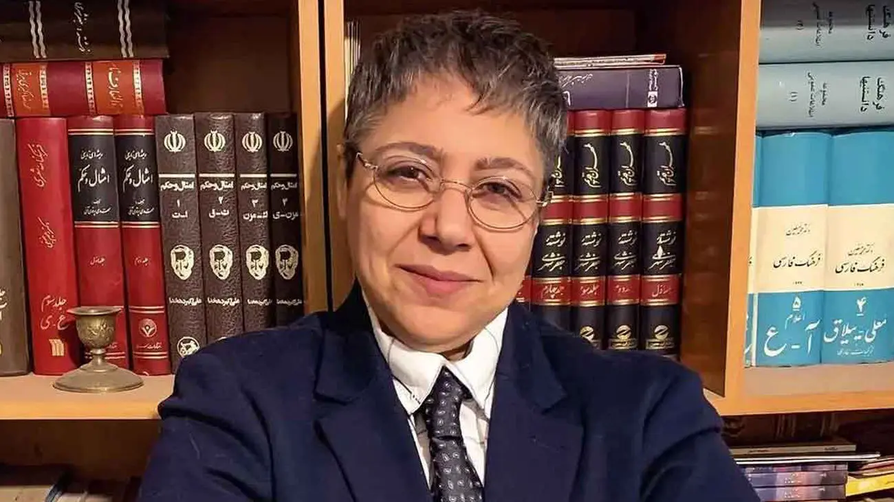 استوری دیدنی از مازیار لرستانی / آقای بازیگر طاووس پر مشکی شکار کرد !
