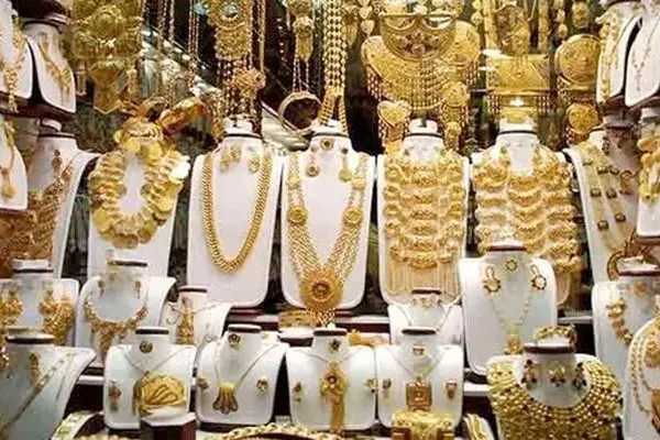 طلا و سکه زیر سایه دلار / فلز زرد در مسیر تغییر؟