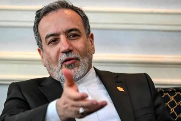 عراقچی: ایران همچنان آماده گفت‌وگو و دیپلماسی است / سه کشور اروپایی باید مسیر مخرب خود را عوض کنند