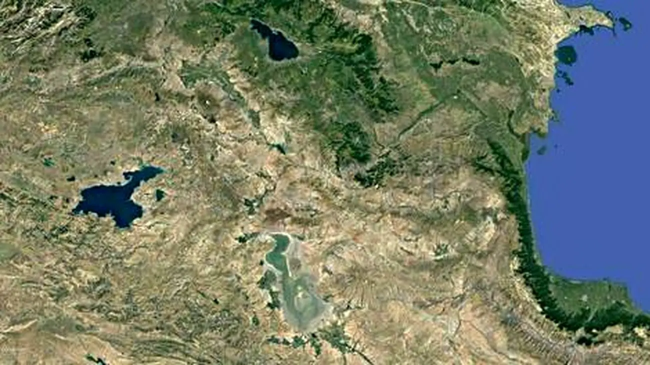 عکس جنجالی از ۳ کشورِ ایران ، ترکیه و ارمنستان بحث برانگیز شد !
