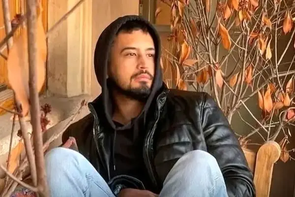 مادر عزادار مهرداد صدیقیان در سوگ همسرش + عکس احساسی