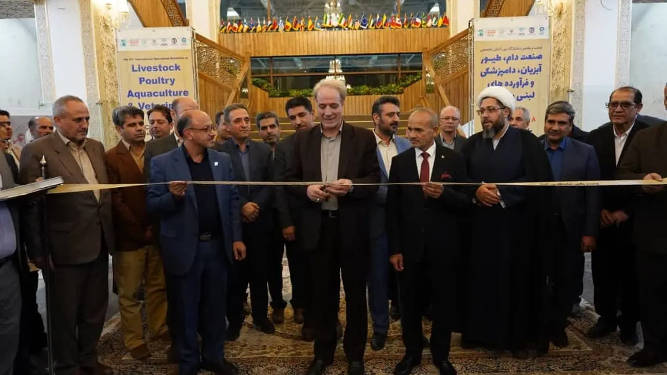 توجه به شرکتهای دانشبنیان در بخش دامپروری تحولزا خواهد بود / در بسیاری از محصولات دام و طیوردر کشور اصفهان حایز رتبه اول است