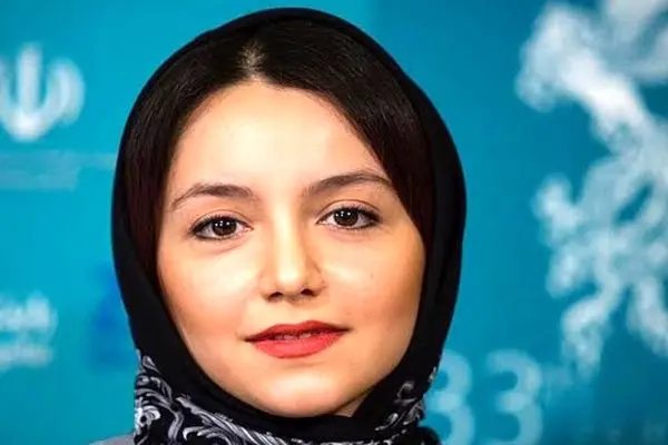کپی برابر اصل! شباهت بی‌حد نازنین بیاتی و خواهرش همه را حیرت‌زده کرد +عکس