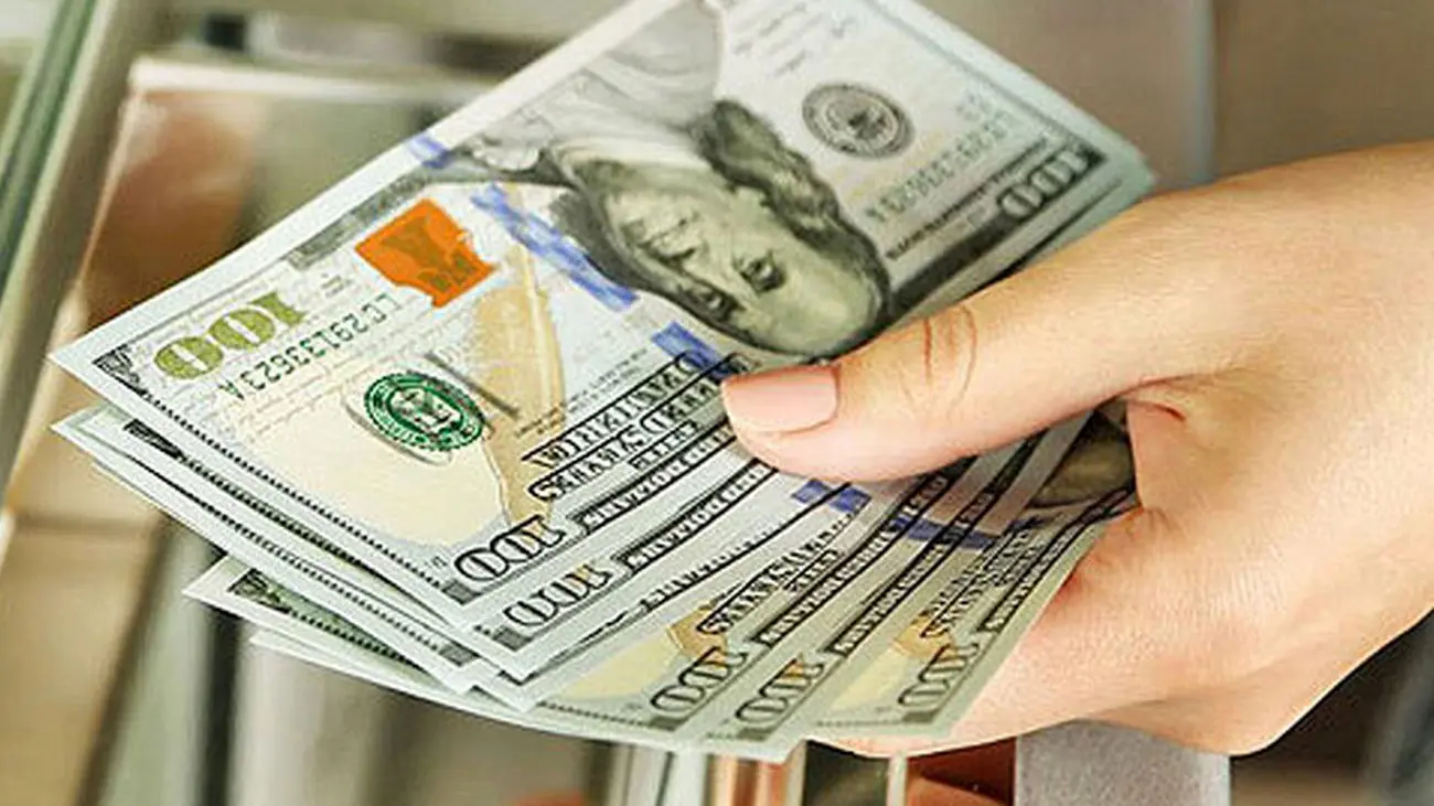 پیش بینی عجیب از قیمت دلار / دلار تا پایان سال به چه عددی میرسد؟!
