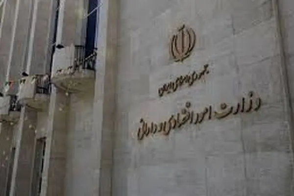 فرد پیشنهادی برای وزرات اقتصاد مذاکره را از ذهنش کنار بگذارد/  دغدغه های وزیر اقتصاد چه باید باشد؟