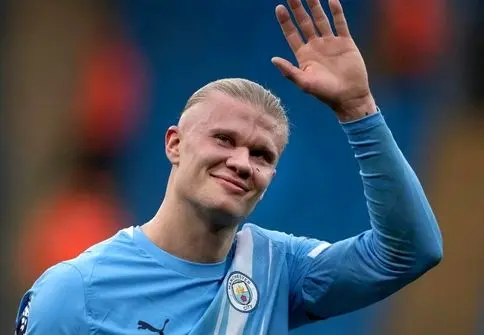 ارلینگ هالند، فراتر از یک انسان در دنیای فوتبال است!