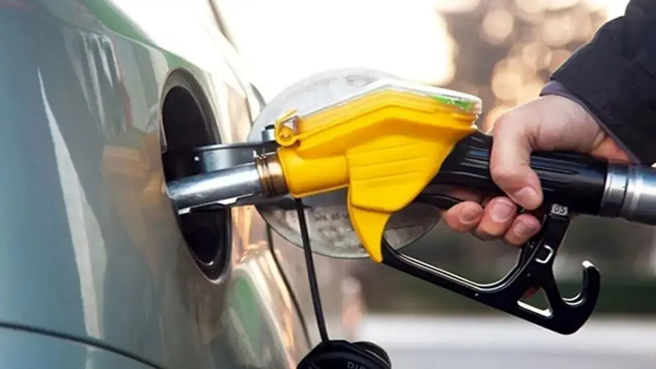 این افراد بنزین سوپر آزاد میخرند + جزئیات