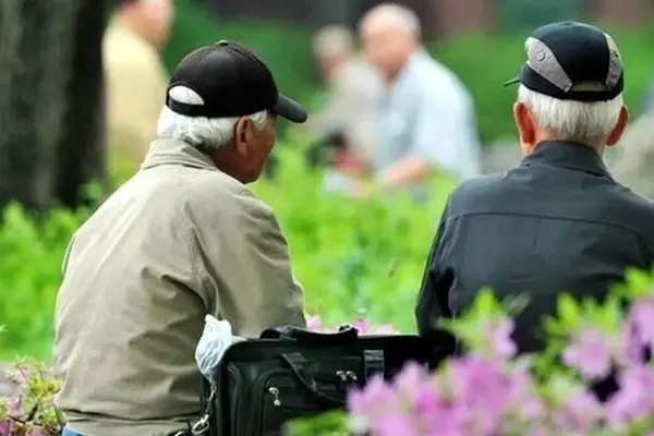 خبر خوش برای بازنشستگان/ واریز 7 میلیون تومان اضافه با حقوق از این ماه