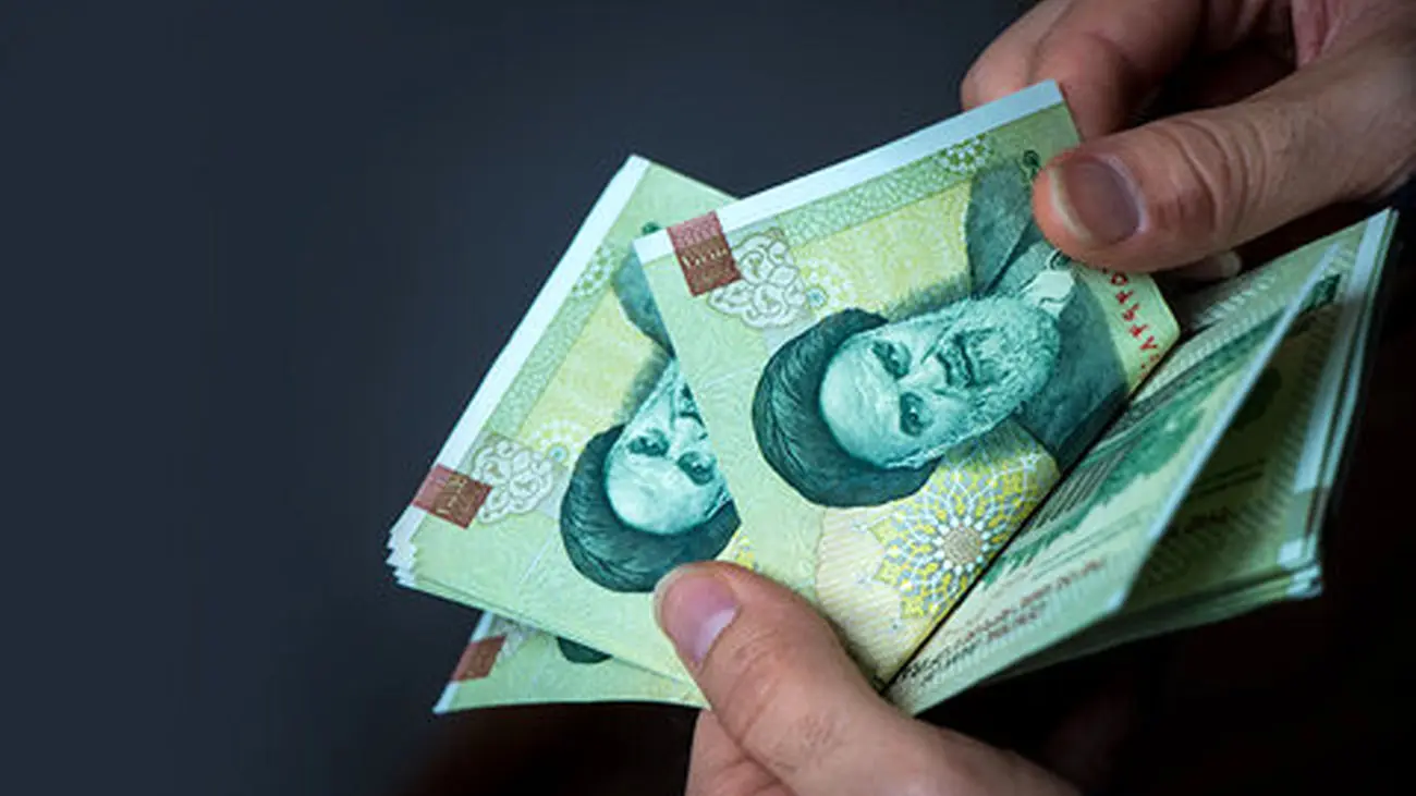 واریزی جدید برای کارمندان / سورپرایز رئیسی در راه است !