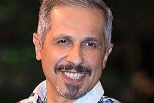 گریه‌های جواد رضویان بعد از شنیدن خبر خواستگار آمدن برای دخترش؛ دسته گل منو بردن!