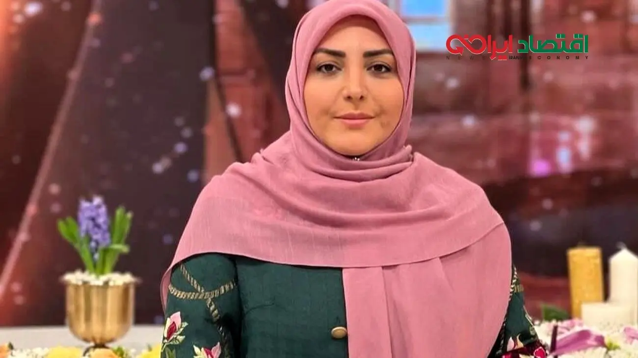 نگاهی به استایل باوقار و سنگدوزی شده المیرا شریفی مقدم؛ خوش‌پوشی به سبک خانم مجری! + عکس