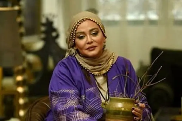 عکس دستبند شیک و متفاوت بهاره رهنما همسر سابق حاجی / دائم در حال جلب توجه !