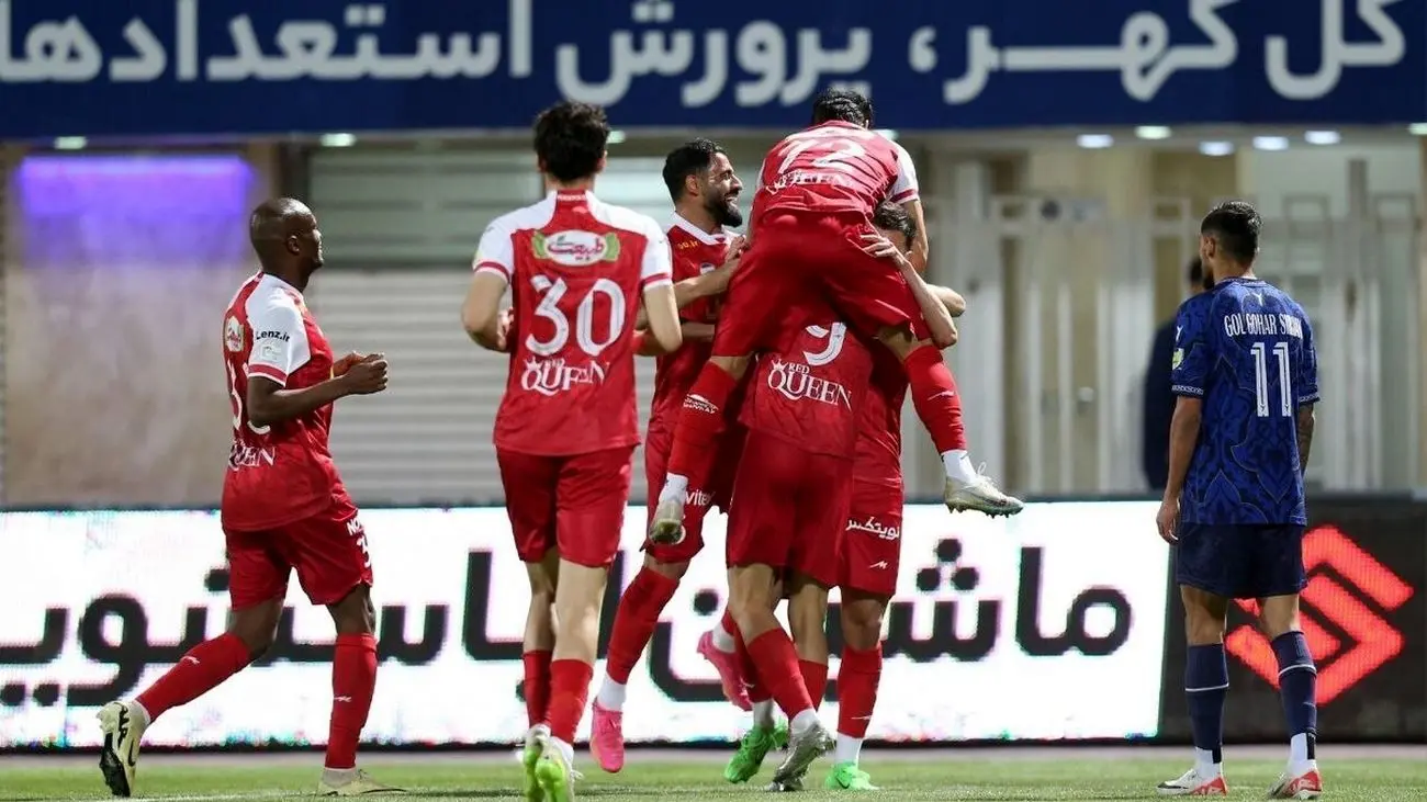 واکنش تاسف آور یک استقلالی به کامبک پرسپولیس / واقعا این کارها زشت است