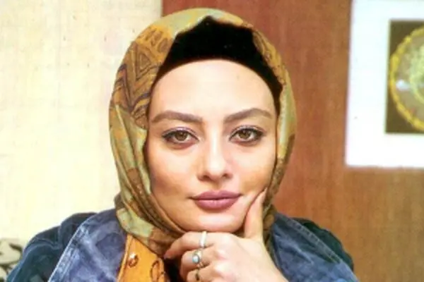 عکس شوکه کننده از استایل یکتا ناصر با دمپایی و جوراب / ببینید باور نمی کنید !