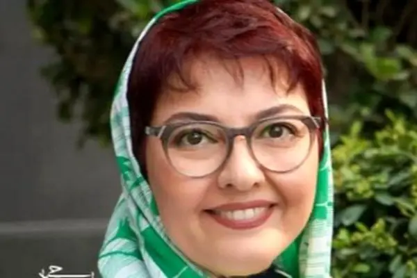 جشن تولد ساده و صمیمی پدر آناهیتا همتی؛ نرگس خانه به دوش