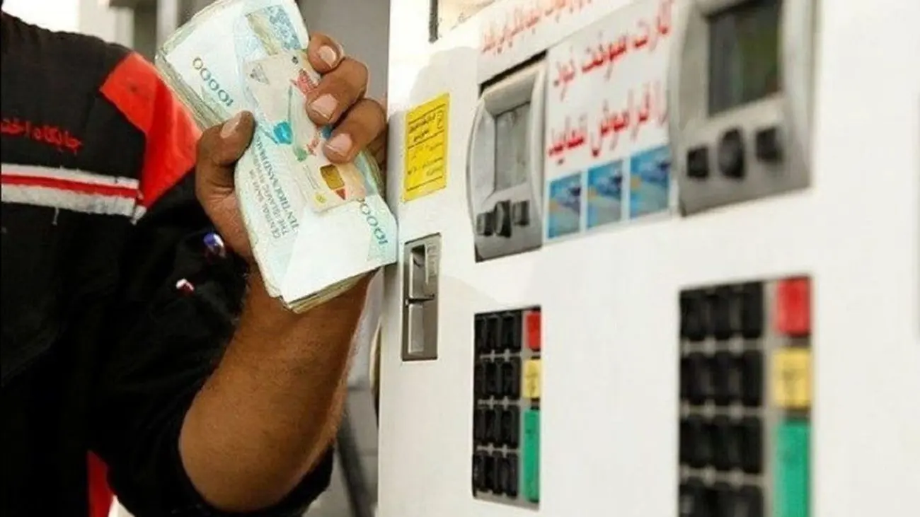 تکلیف ذخیره بنزین کارتهای سوخت چه می شود؟ / واریز 60 لیتر جدید بنزین