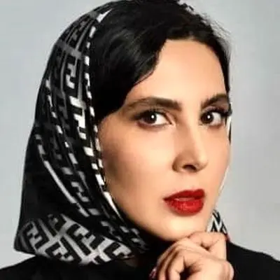 باور نمی‌کنید لیلا بلوکات با این شال و کلاه زمستانی چه غوغایی کرده!