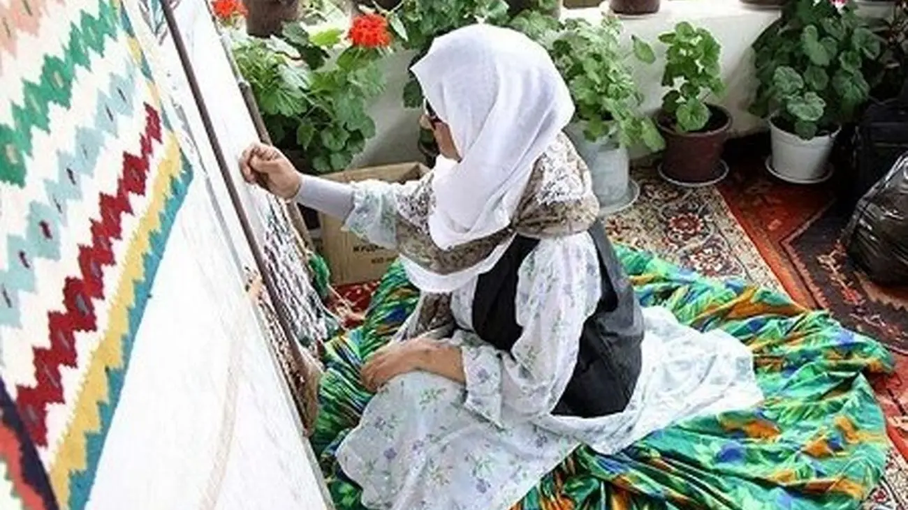 پست بانک از اشتغال روستایی در آستارا حمایت کند