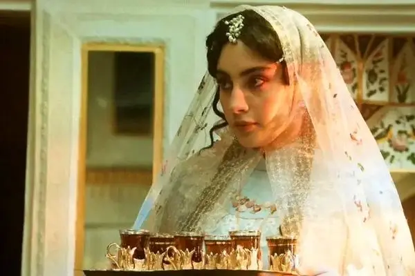 اظهارنظر جنجالی ترلان پروانه: آرایش من کار خداست! + فیلم