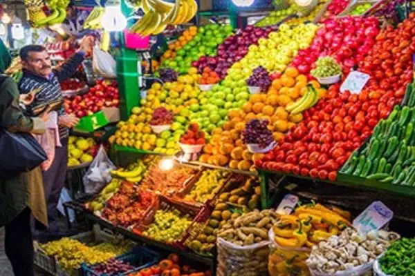 قیمت میوه در آستانه شب یلدا چند؟