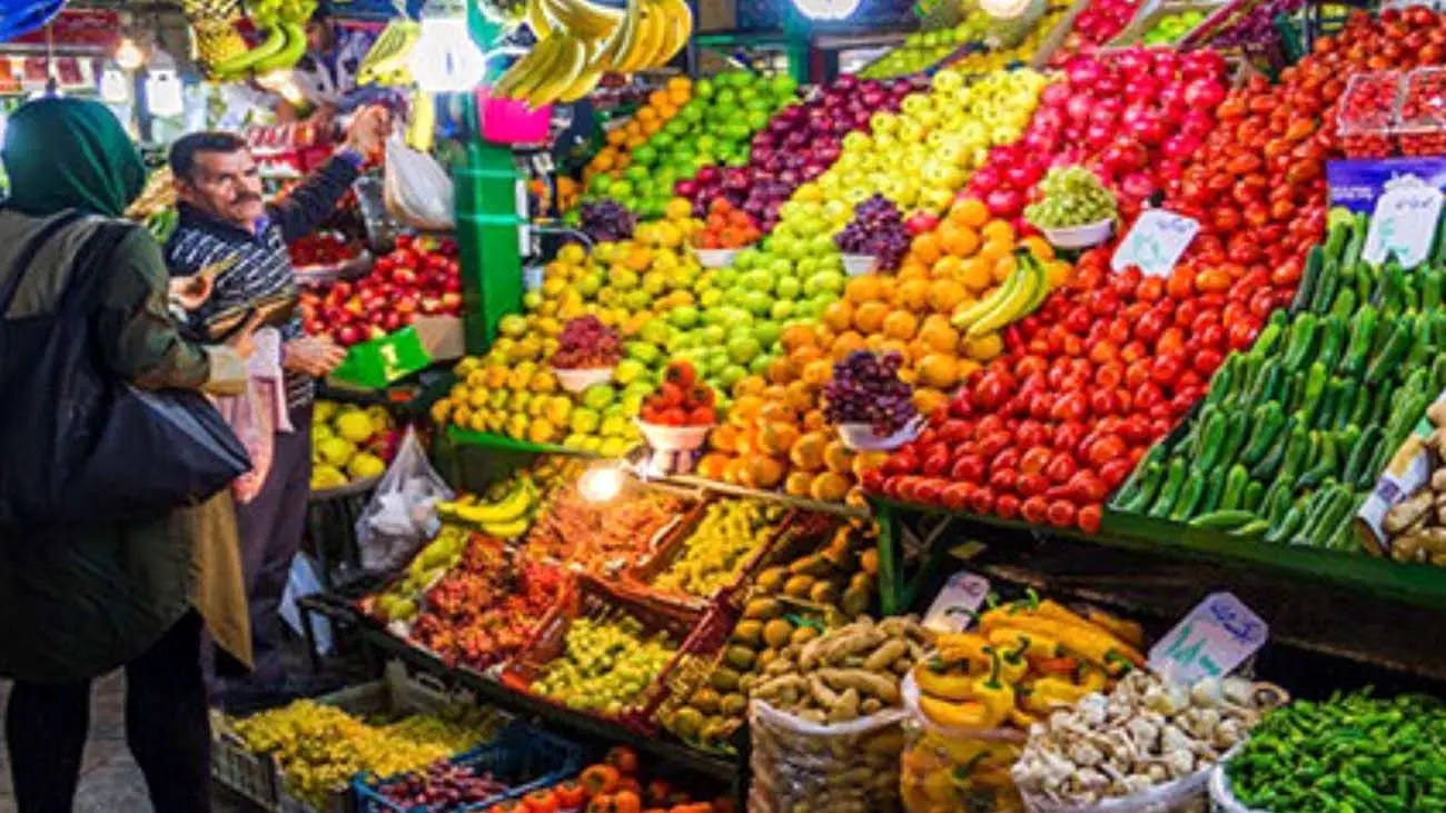 فاجعه اقتصادی در بازار میوه / قیمتها دیگر ترمز نمیکنند!