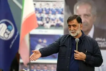 مدیرعاملی که پول خشکشویی نزدیکانش را از حساب باشگاه برمیداشت! / چالشهای مالی وحشتناک تیم استقلال!
