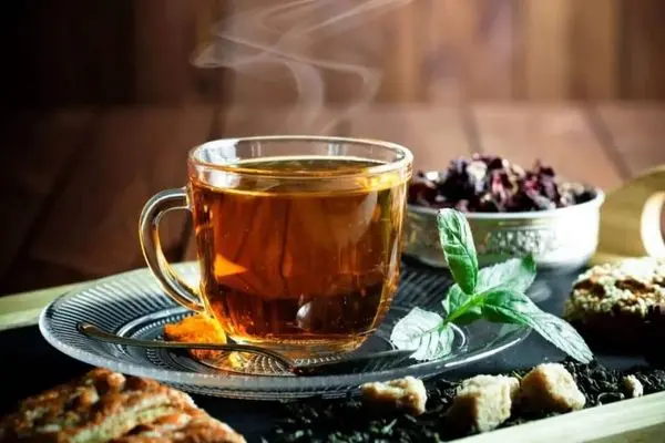 قیمت چای نجومی شد؛ هر لیوان چای نیم میلیون تومان!