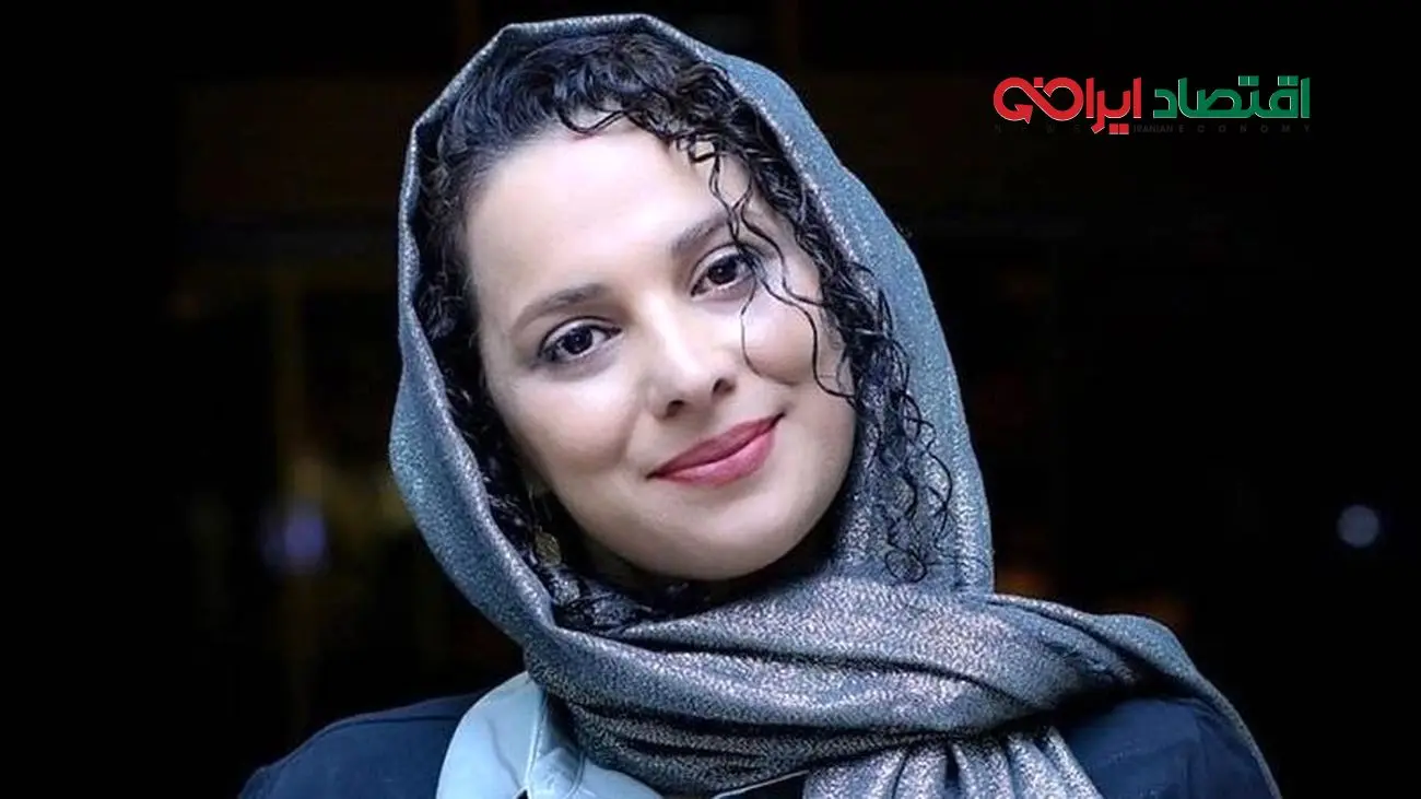 استایل شیک و باکلاس روشنک عجمیان در یک کافه لوکس