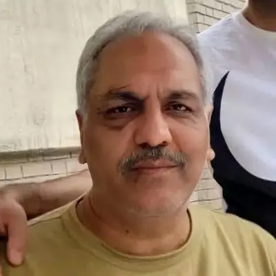 روایت تکان‌دهنده مهران مدیری از سریال شیش ماهه: کتک، پشیمانی و تئاتری با اسلحه! + فیلم