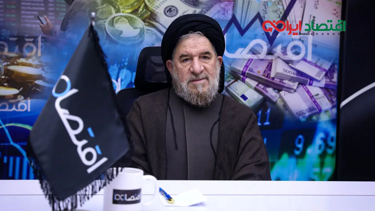 روایتی از جلسه بنزینی احمدی نژاد و لاریجانی با اعضای دفتر رهبر انقلاب