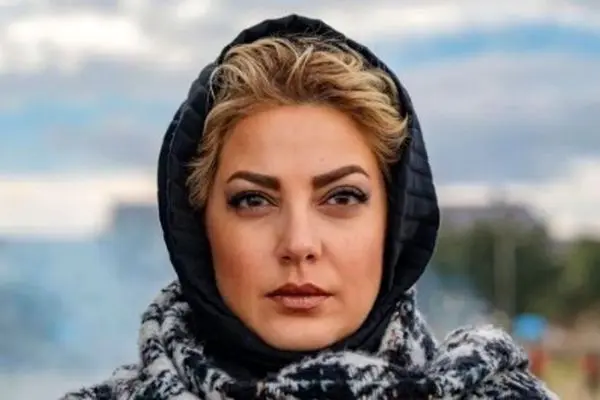 تیپ‌های مانتویی بازیگران محبوب ایران در فصل بهار / استایل‌های متفاوت پریناز ایزدیار و شیلا خداداد