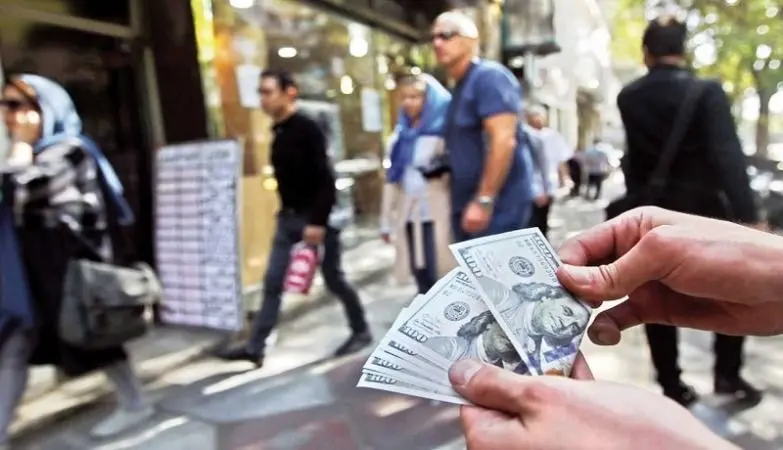 فروش ارز دولتی فردا جمعه 21 بهمن در 13 شعبه بانکی تهران