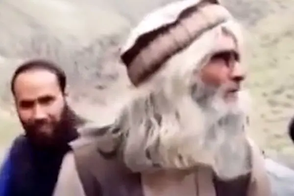  فیلم گفتگو با مردی که 104 فرزند از 4 زن دارد !! / سوپرمن پارسی زبان را ببینید !