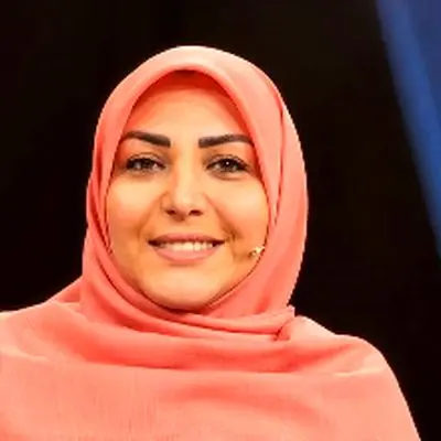 واکنش تند المیرا شریفی مقدم به بلاگر جنجالی: وکیل یا تبلیغ کننده خیانت؟
